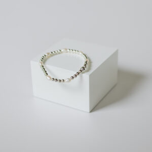 7 Freshwater Pearls with 4mm Silver